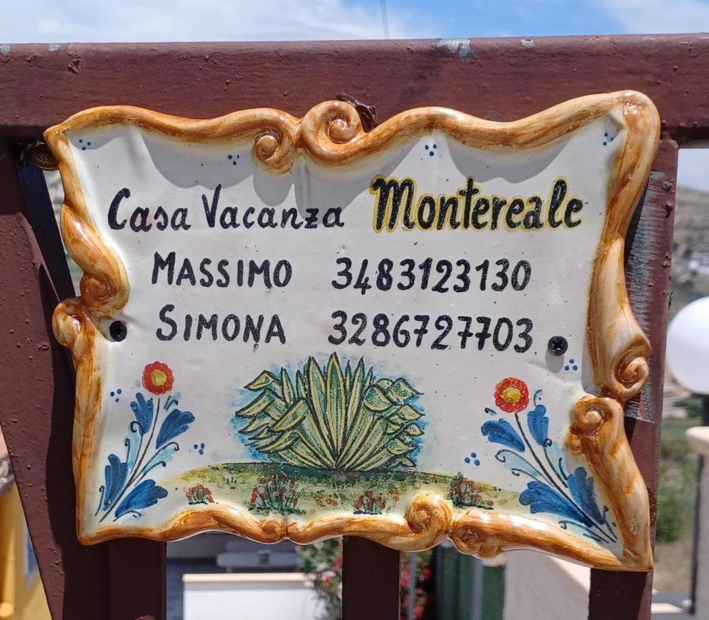 Casa Vacanze Montereale Реальмонте Экстерьер фото